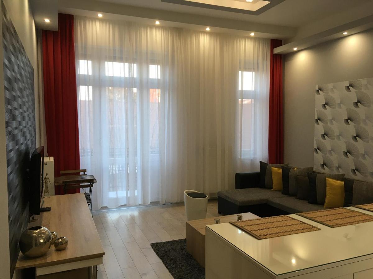 Gutenberg Apartments Szeged Esterno foto