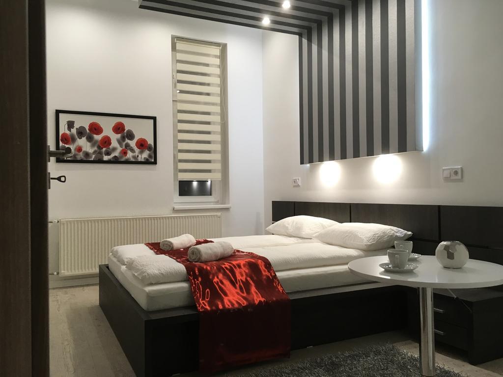 Gutenberg Apartments Szeged Esterno foto