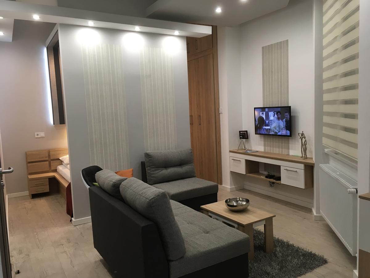 Gutenberg Apartments Szeged Esterno foto